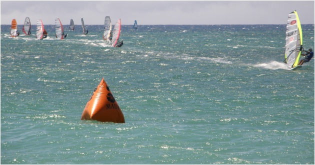 Maui Sails continues to dominate Kanaha Slalom.